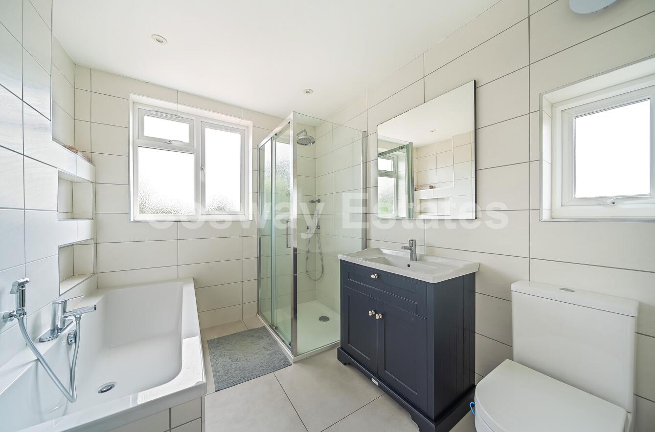 Longfield Avenue, London